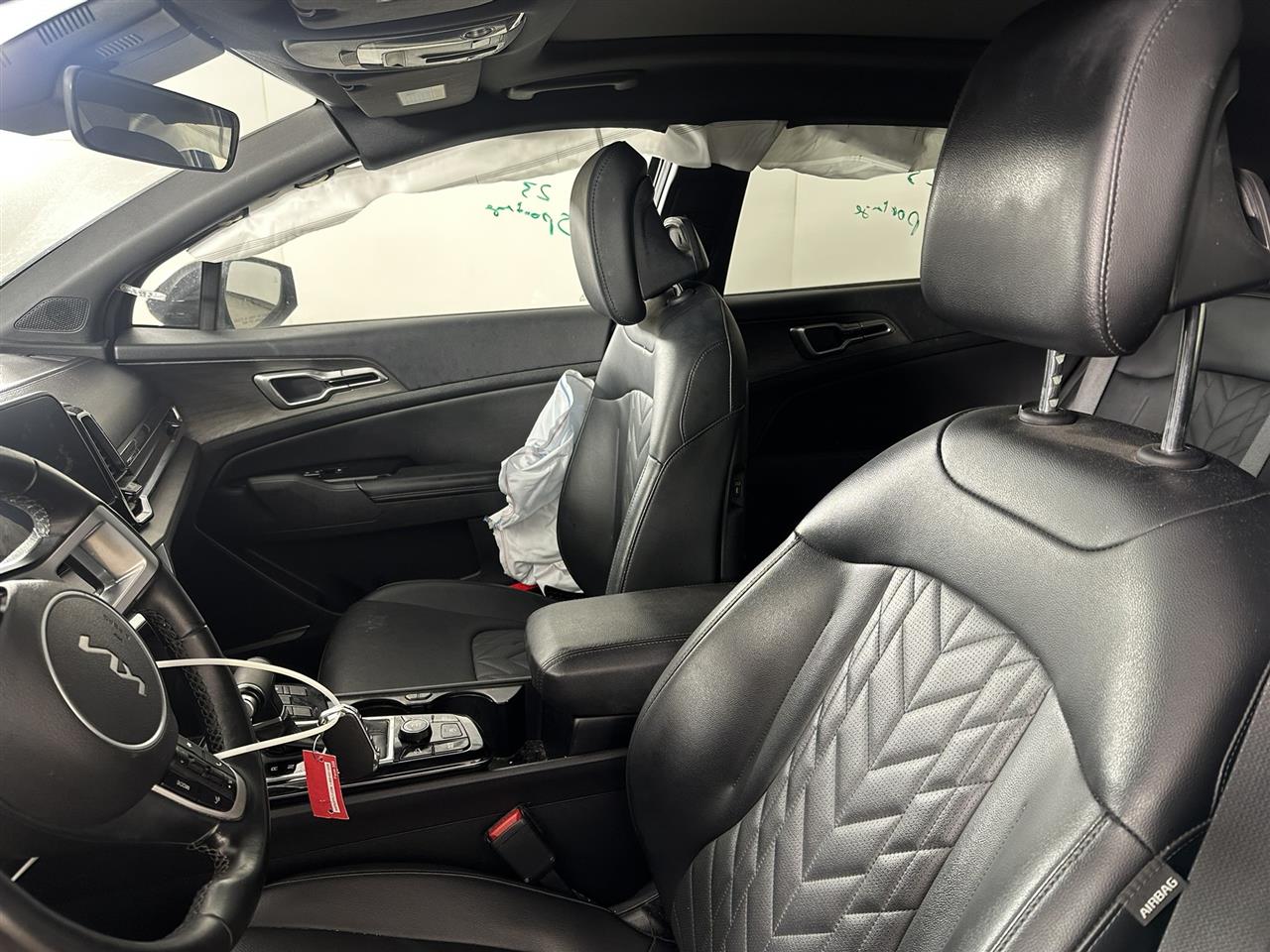 Vehicle/106634_07.jpg
