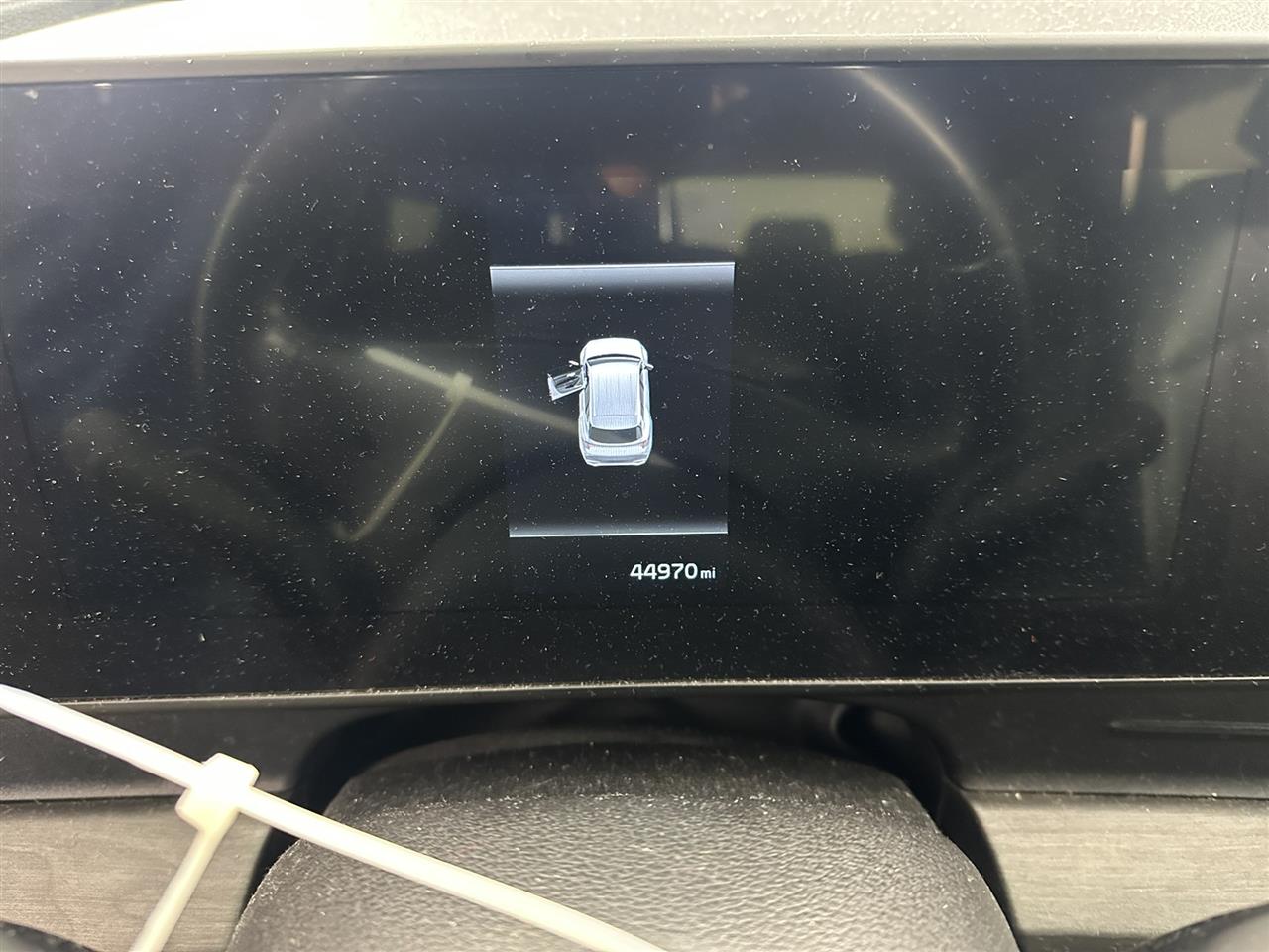 Vehicle/106634_08.jpg