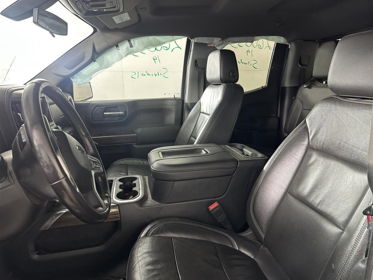 Vehicle/106644_07.jpg