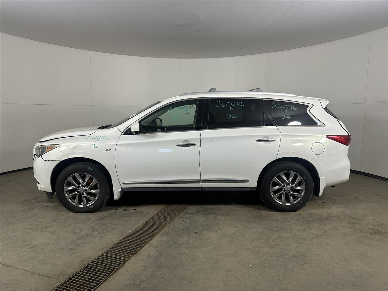 Vehicle/106847_02.jpg