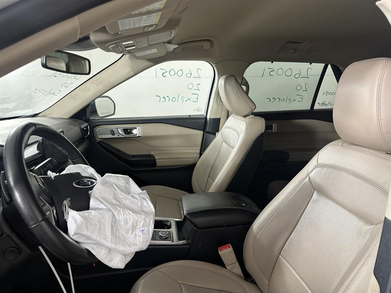 Vehicle/106949_07.jpg