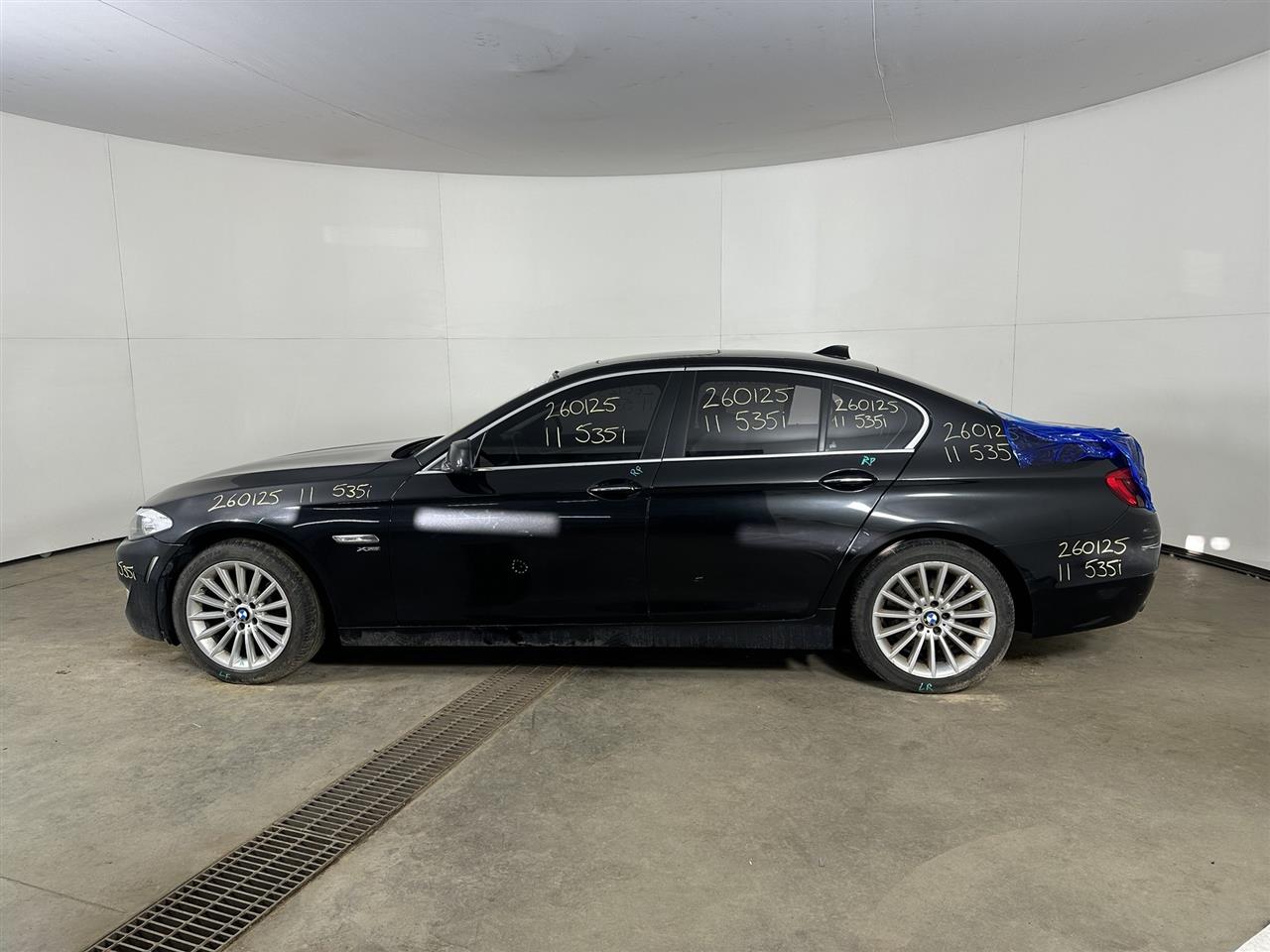 Vehicle/107945_02.jpg