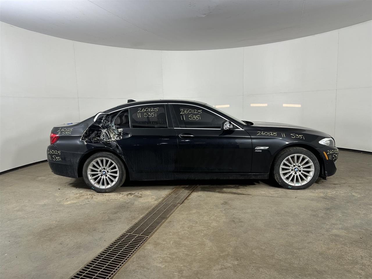 Vehicle/107945_05.jpg