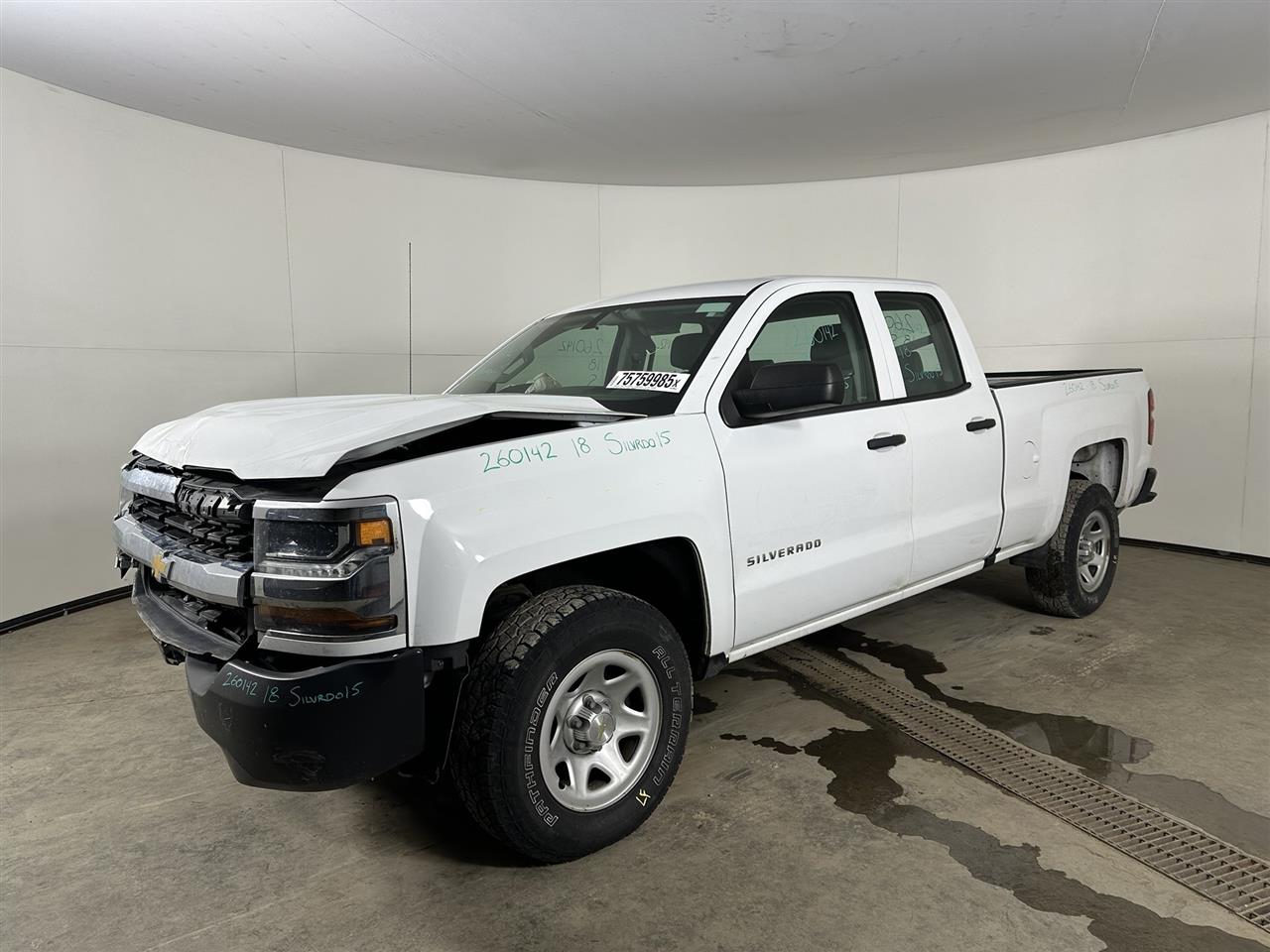 Vehicle/108151_01.jpg
