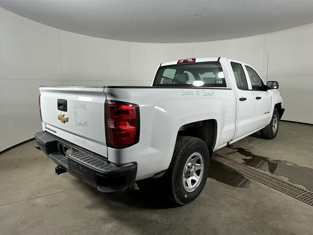 Vehicle/108151_04.jpg
