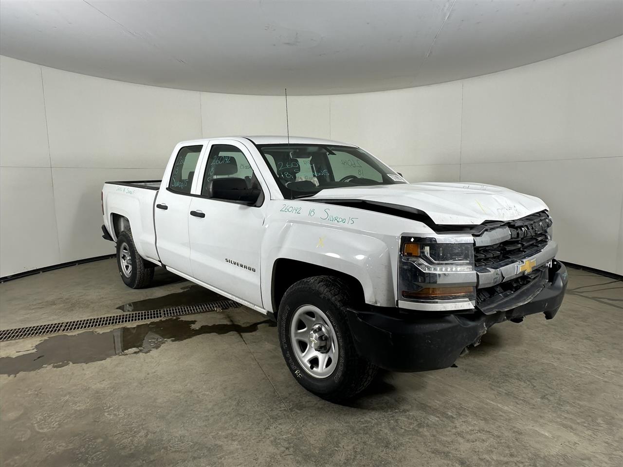 Vehicle/108151_06.jpg