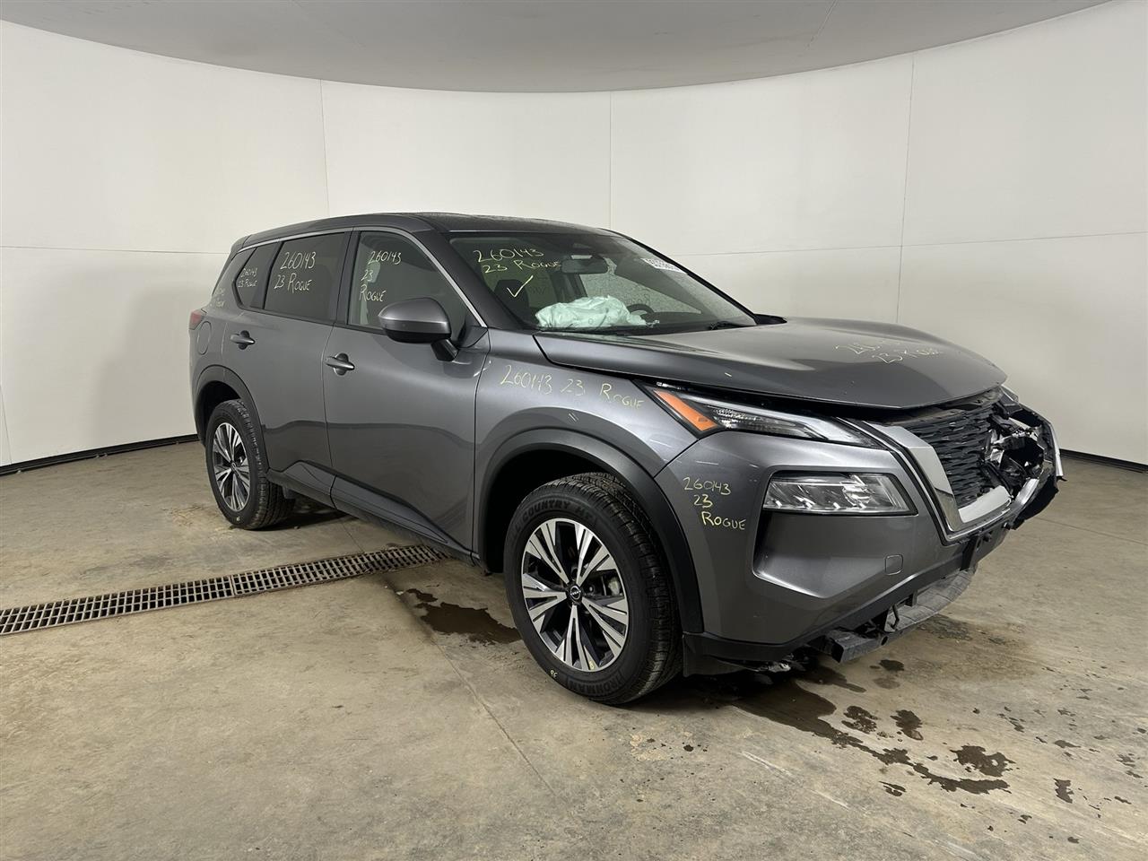 Vehicle/108191_06.jpg
