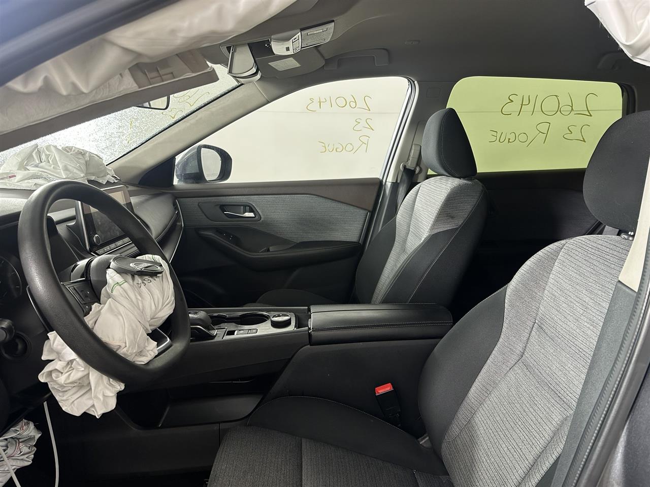 Vehicle/108191_07.jpg