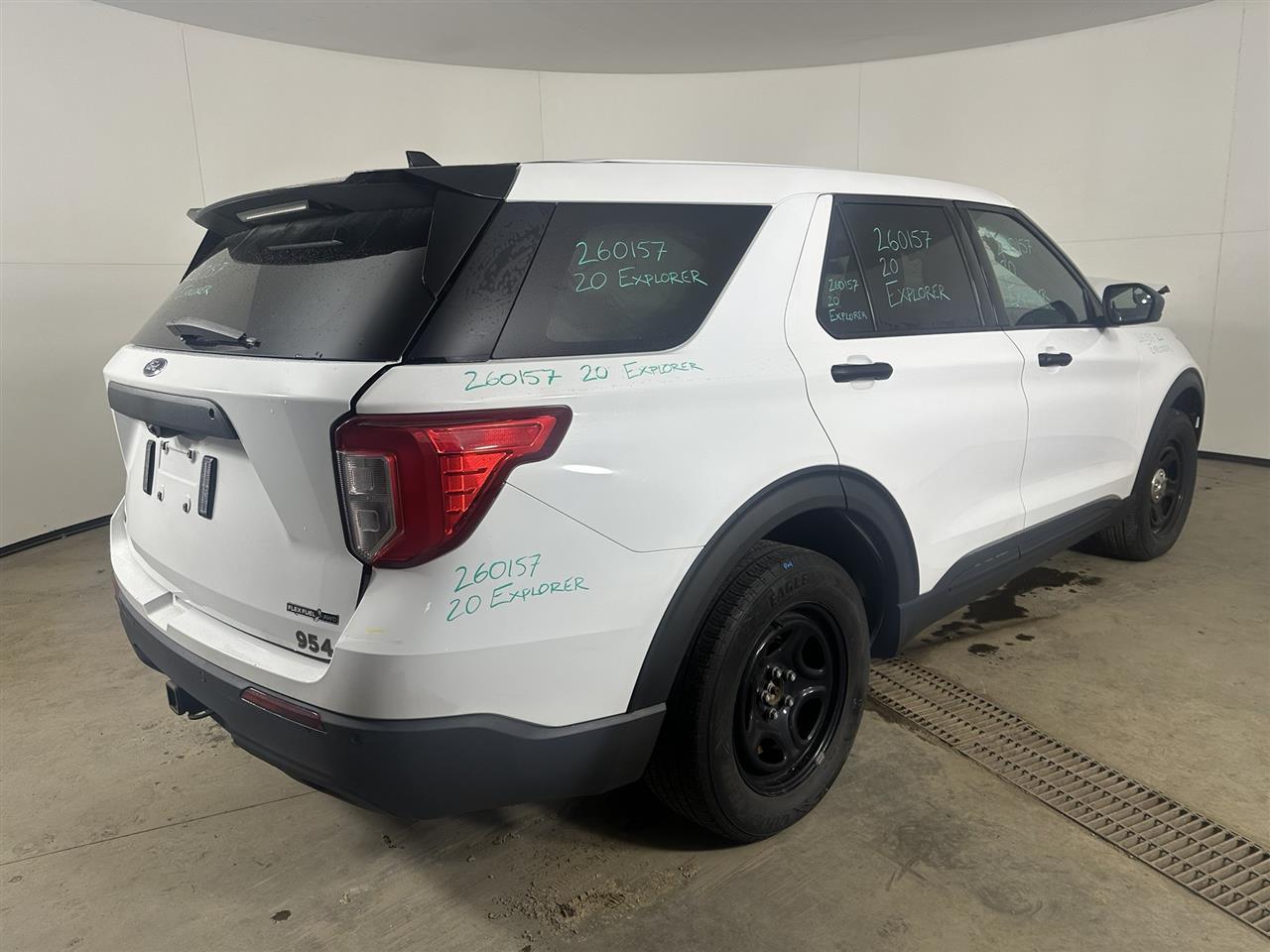 Vehicle/108430_04.jpg