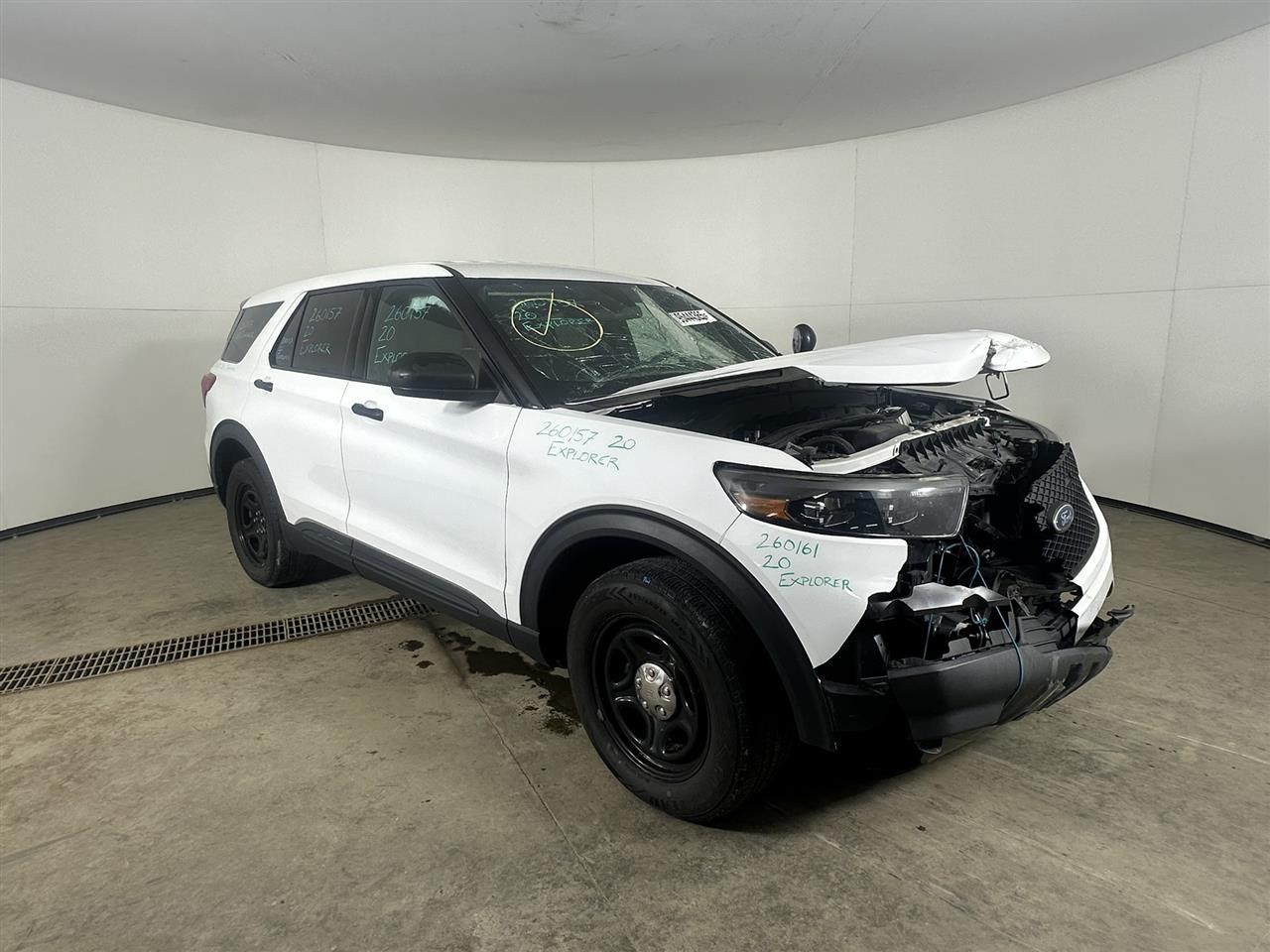 Vehicle/108430_06.jpg