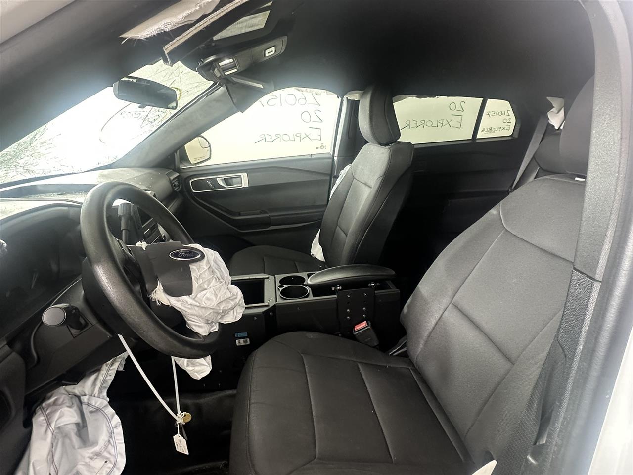 Vehicle/108430_07.jpg