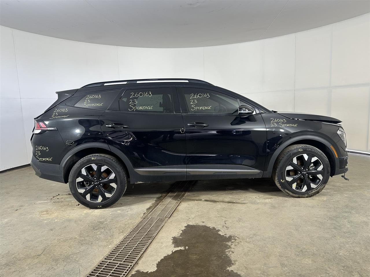 Vehicle/108484_05.jpg