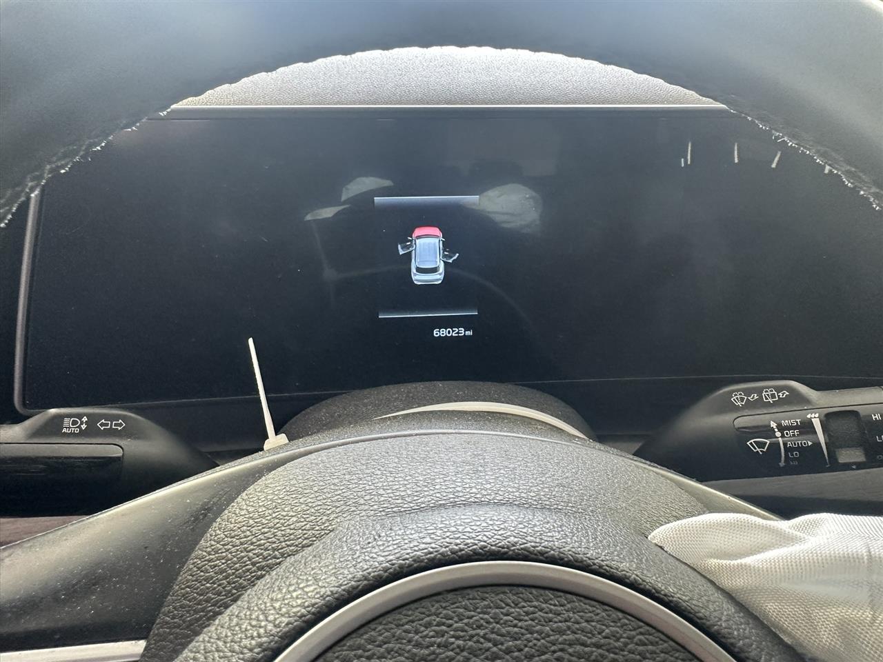 Vehicle/108484_08.jpg