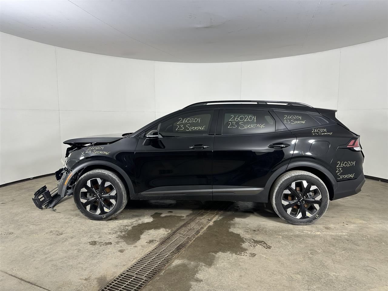 Vehicle/108982_02.jpg