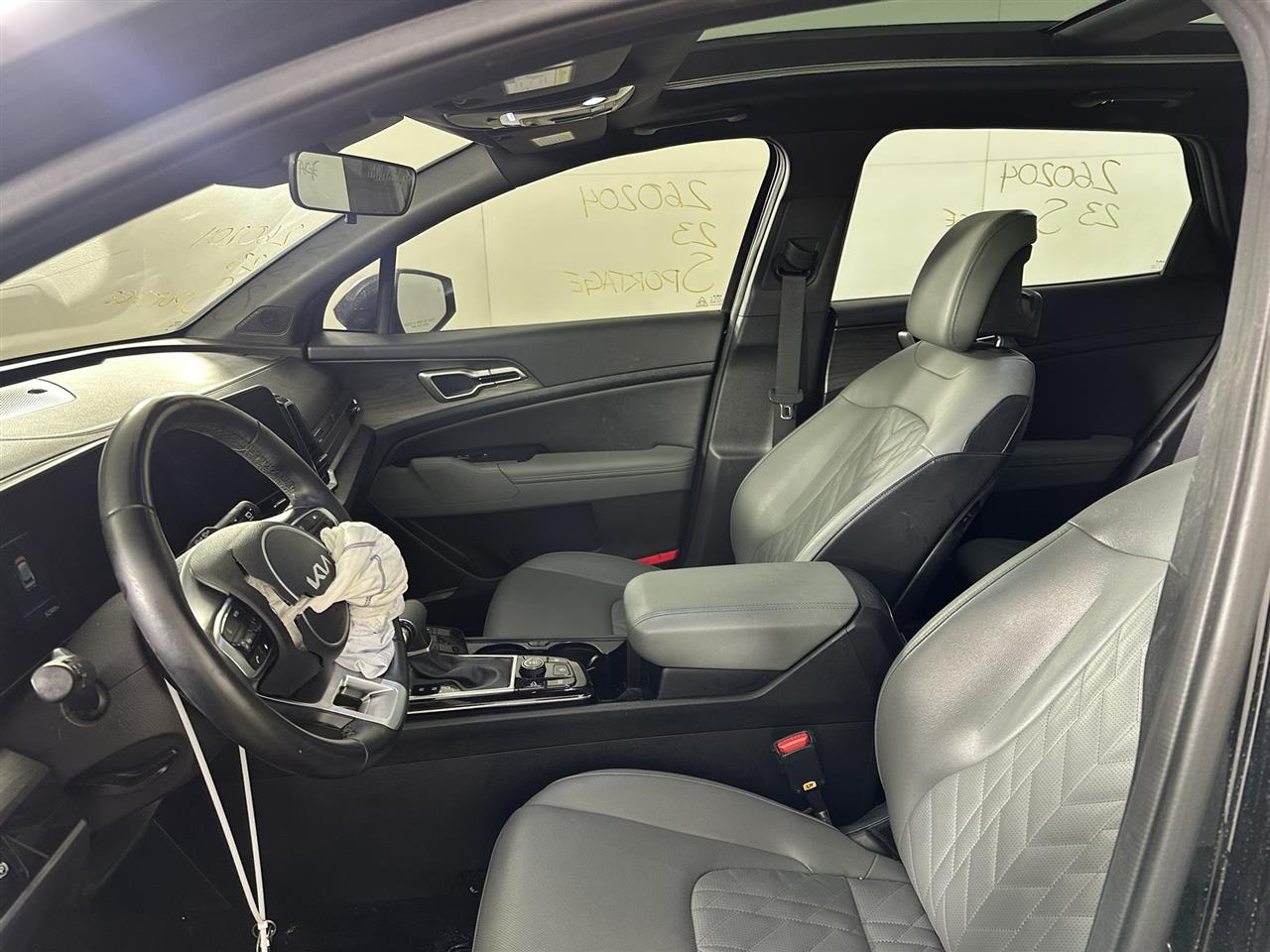 Vehicle/108982_07.jpg