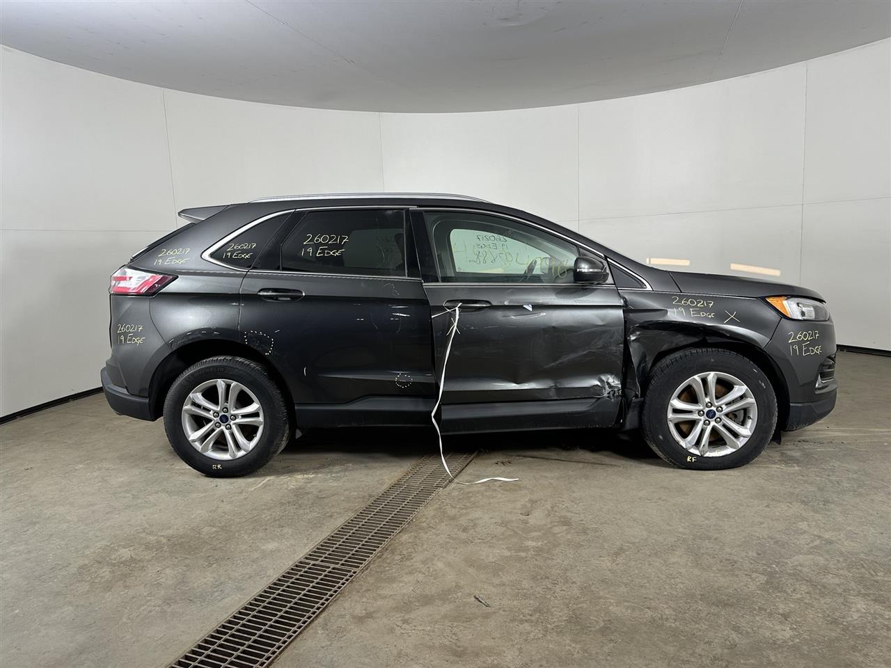 Vehicle/109092_05.jpg