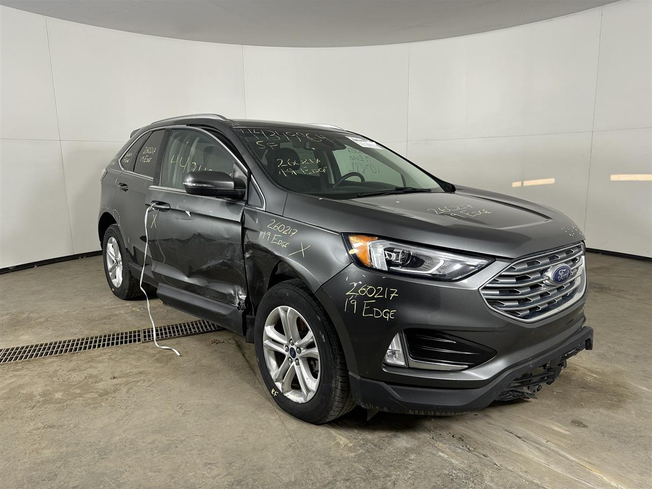 Vehicle/109092_06.jpg