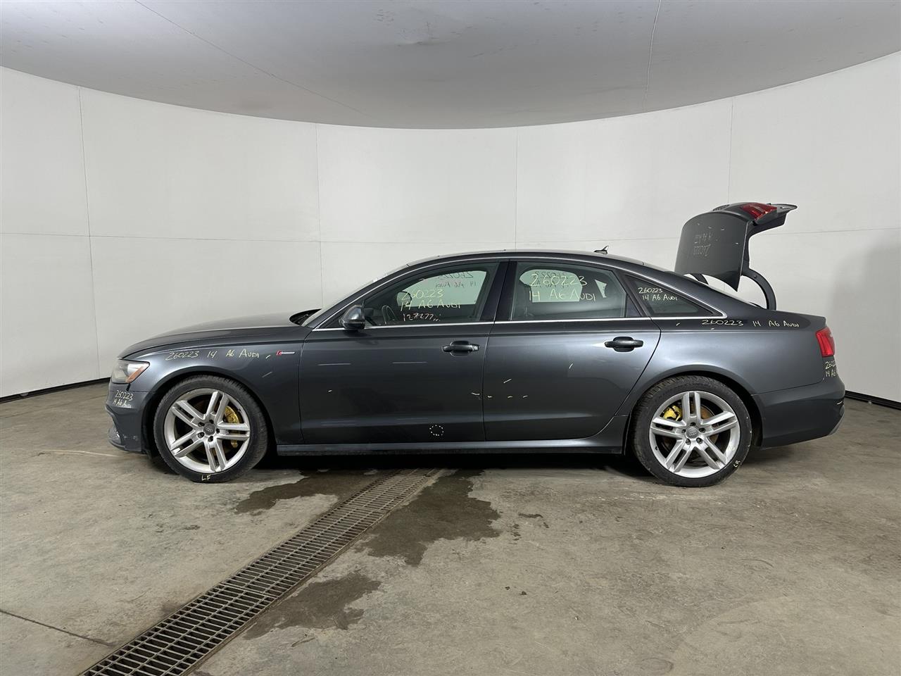Vehicle/109190_02.jpg