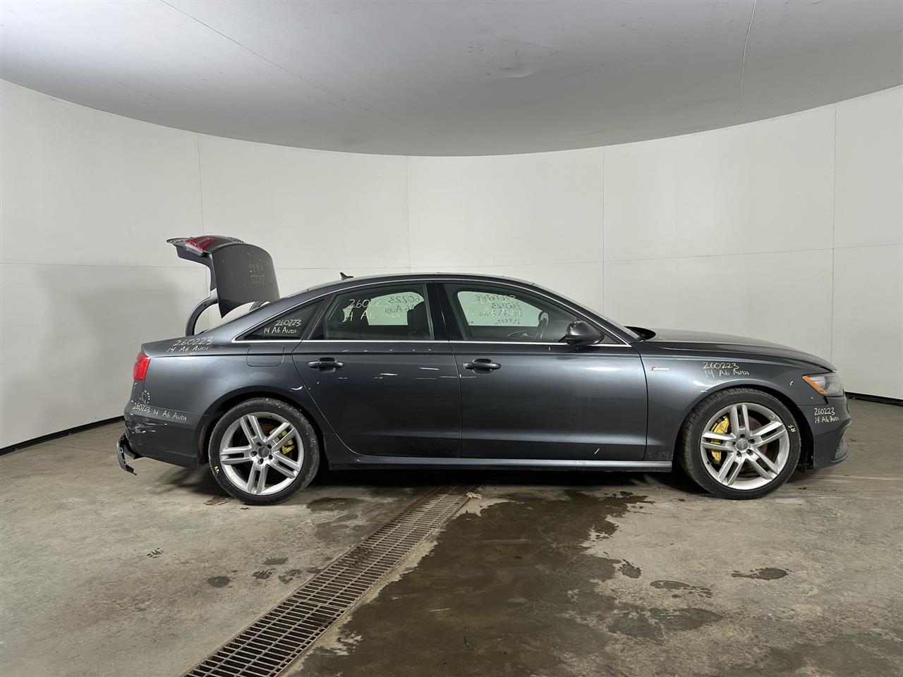 Vehicle/109190_05.jpg