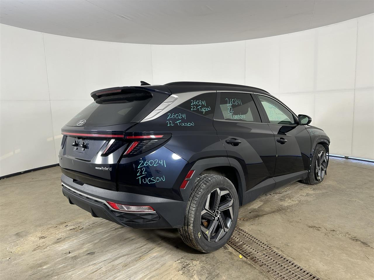Vehicle/109332_04.jpg