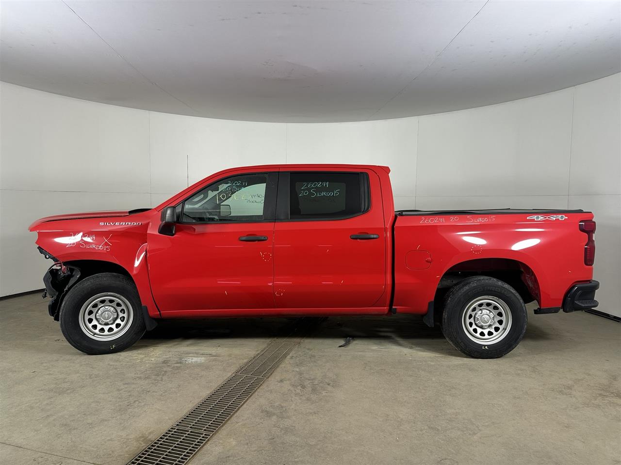 Vehicle/109336_02.jpg