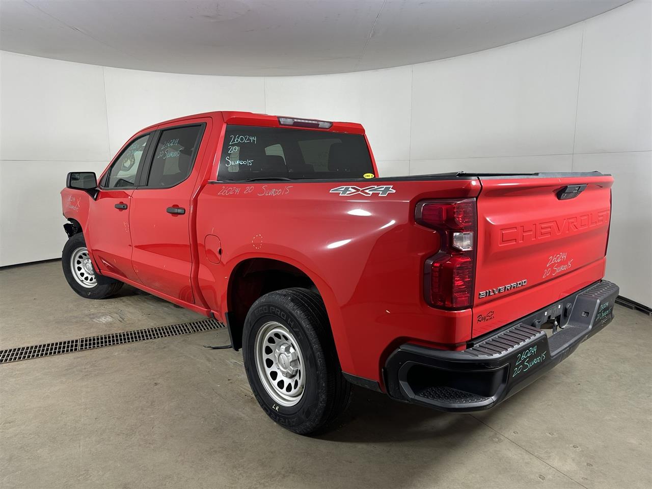 Vehicle/109336_03.jpg