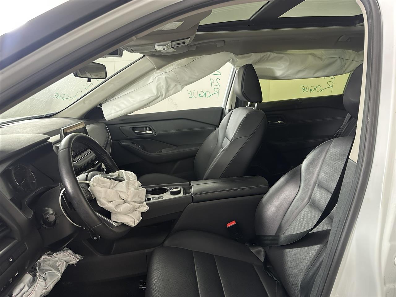 Vehicle/109728_07.jpg