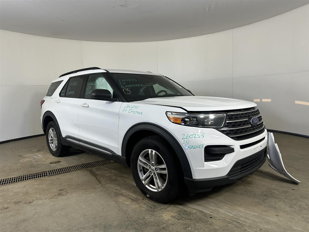 Vehicle/109731_06.jpg