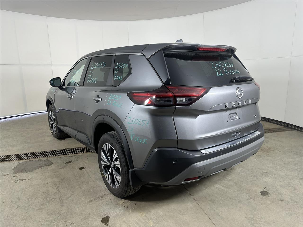 Vehicle/109733_03.jpg