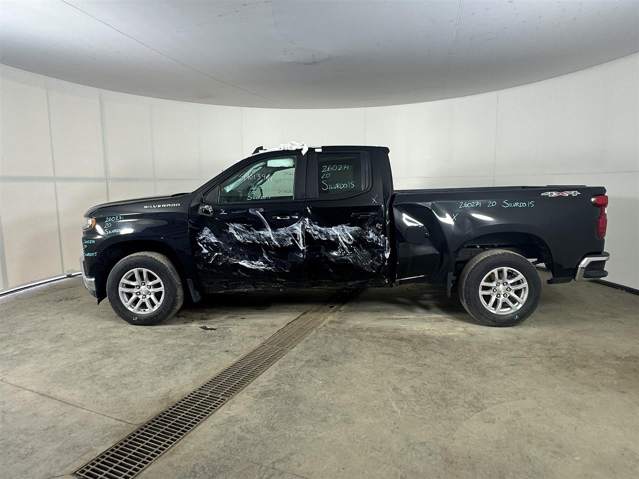Vehicle/109783_02.jpg