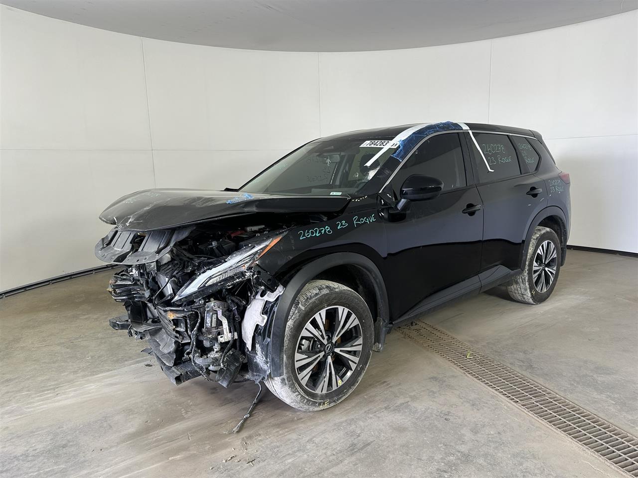 Vehicle/109853_01.jpg
