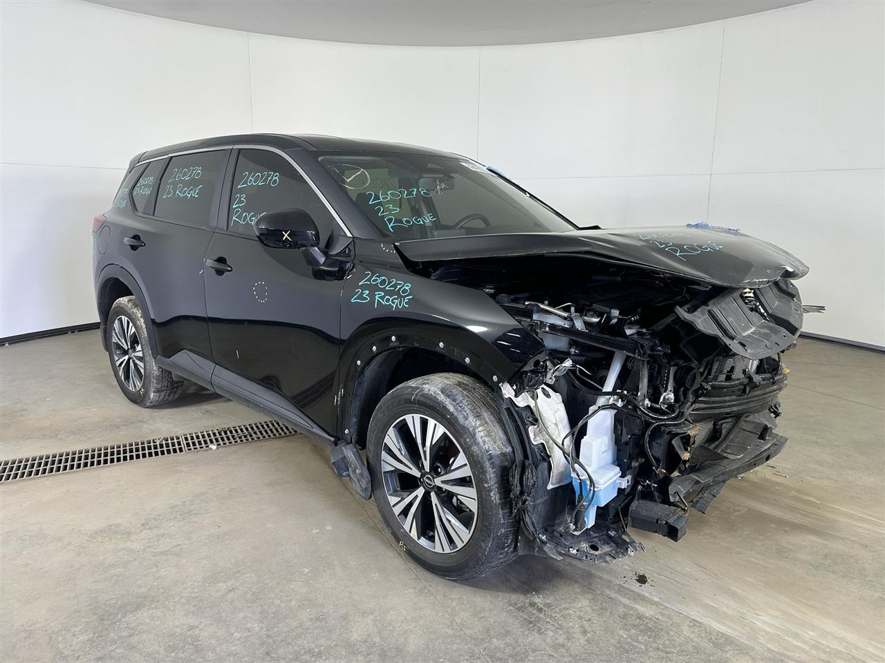 Vehicle/109853_06.jpg