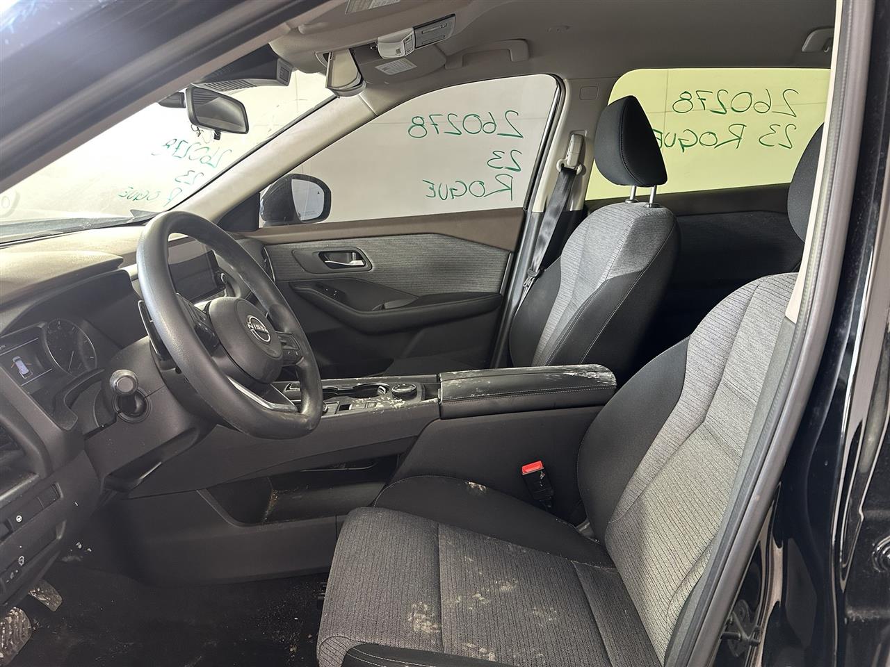 Vehicle/109853_07.jpg