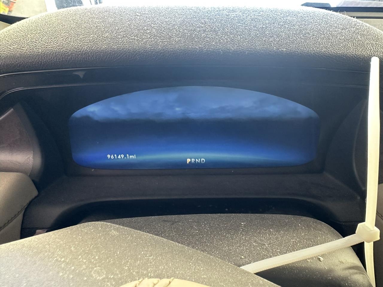 Vehicle/109916_07.jpg