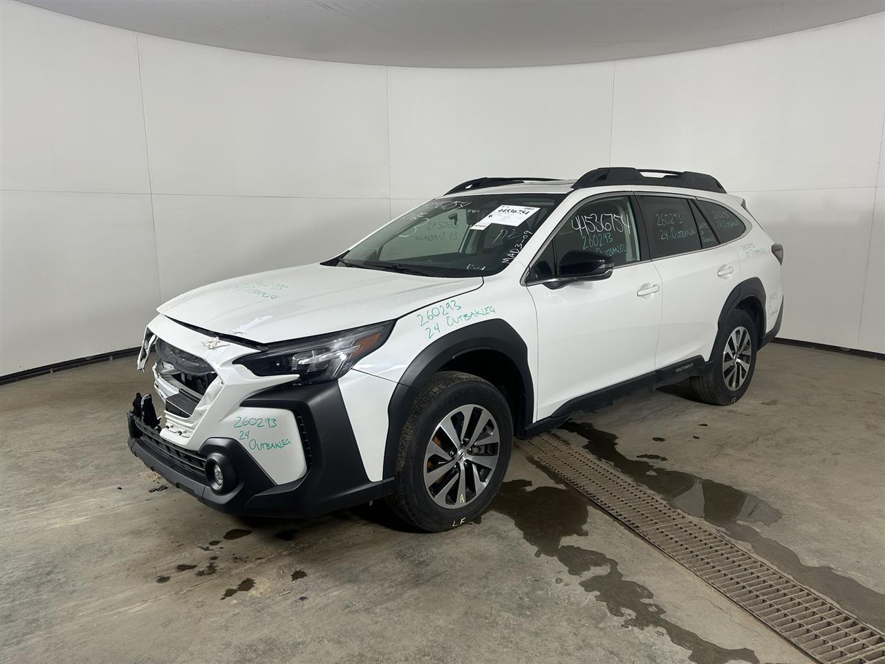 Vehicle/109996_01.jpg