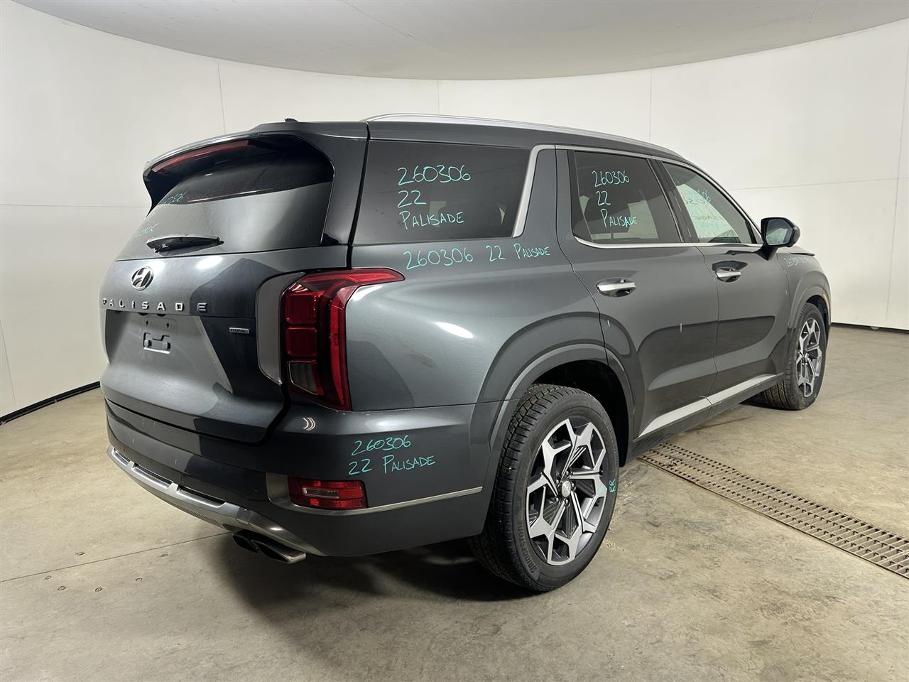 Vehicle/110219_04.jpg