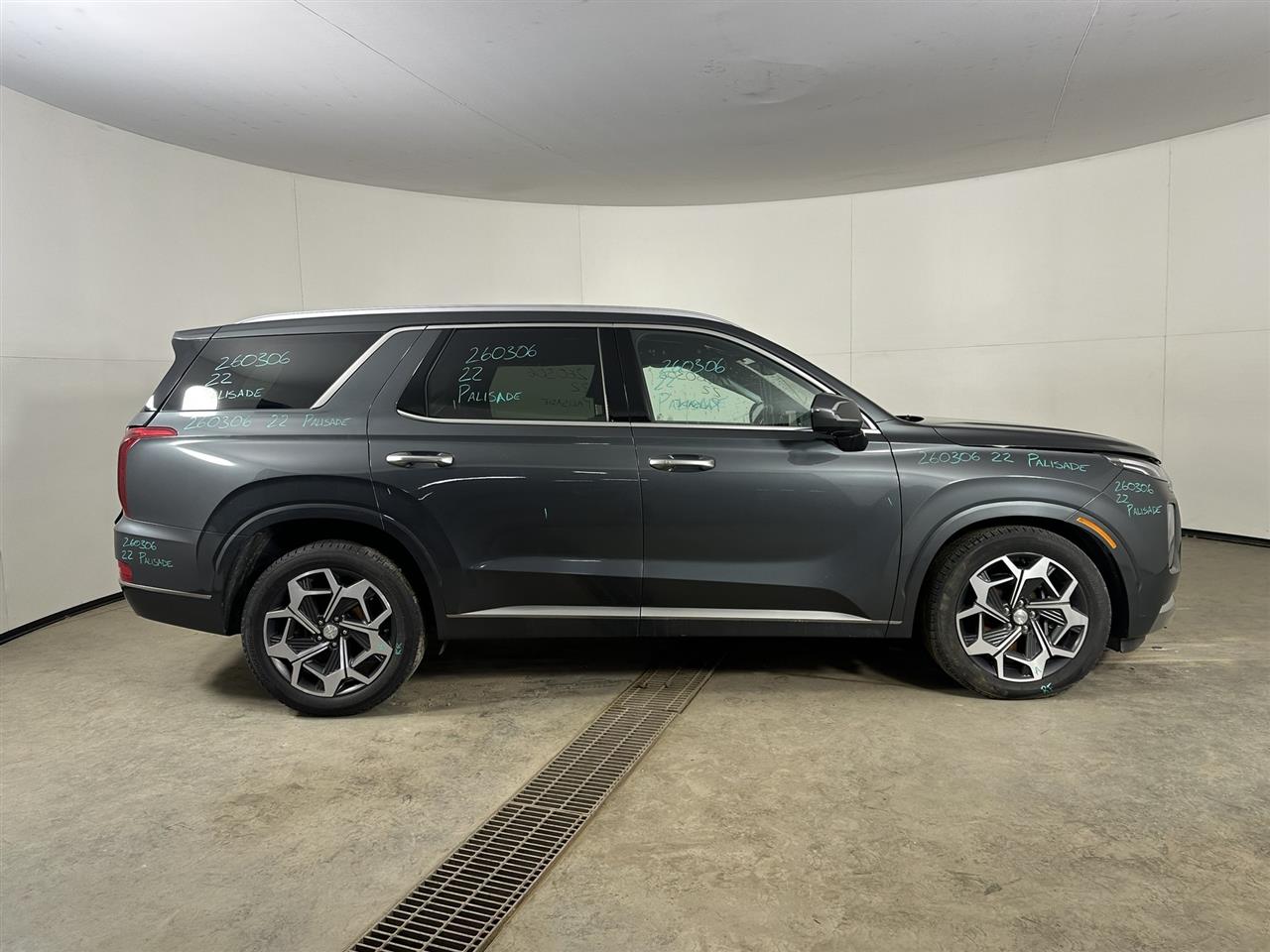 Vehicle/110219_05.jpg