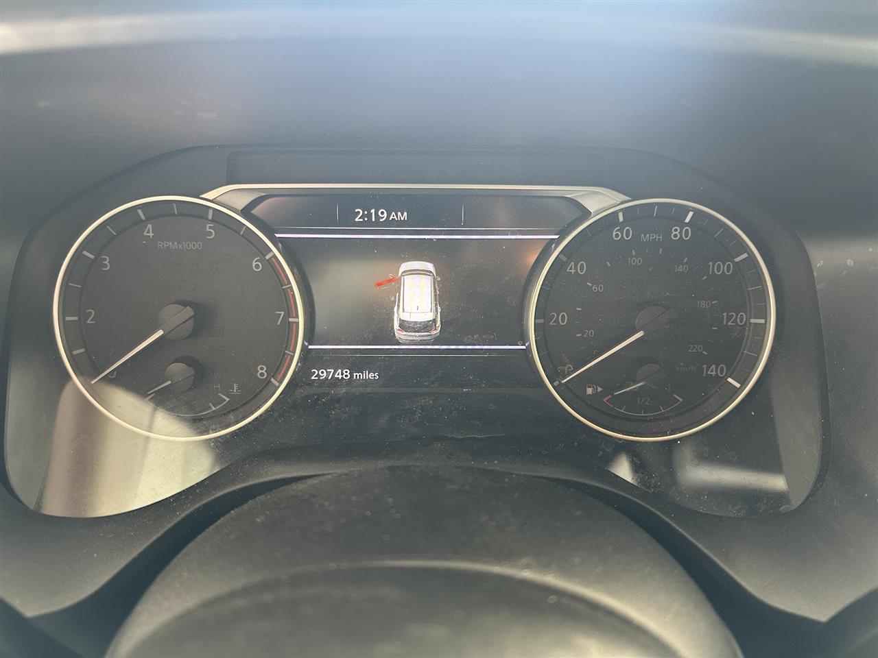 Vehicle/110353_08.jpg