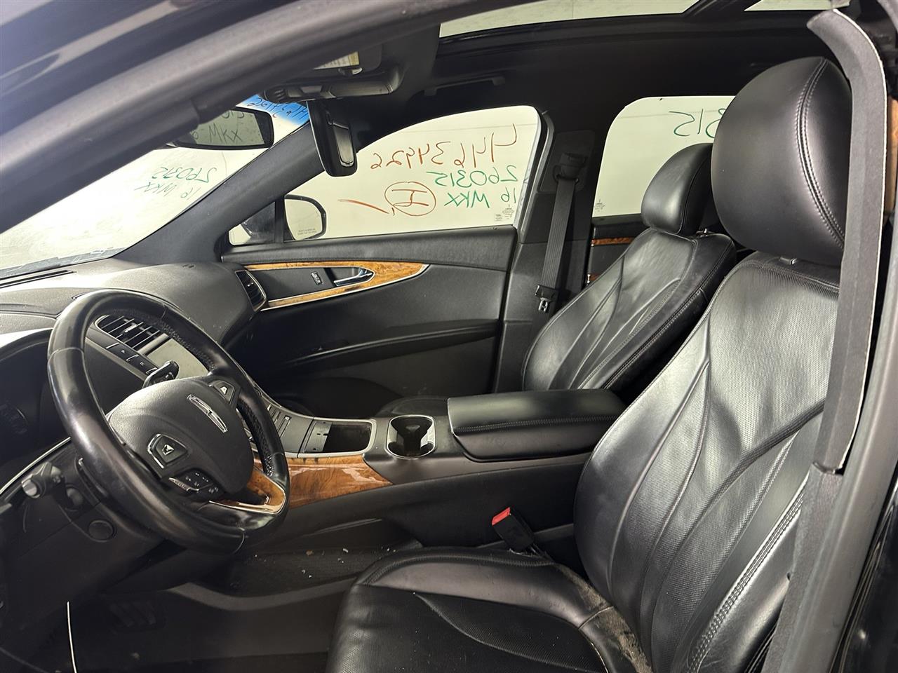 Vehicle/110355_07.jpg