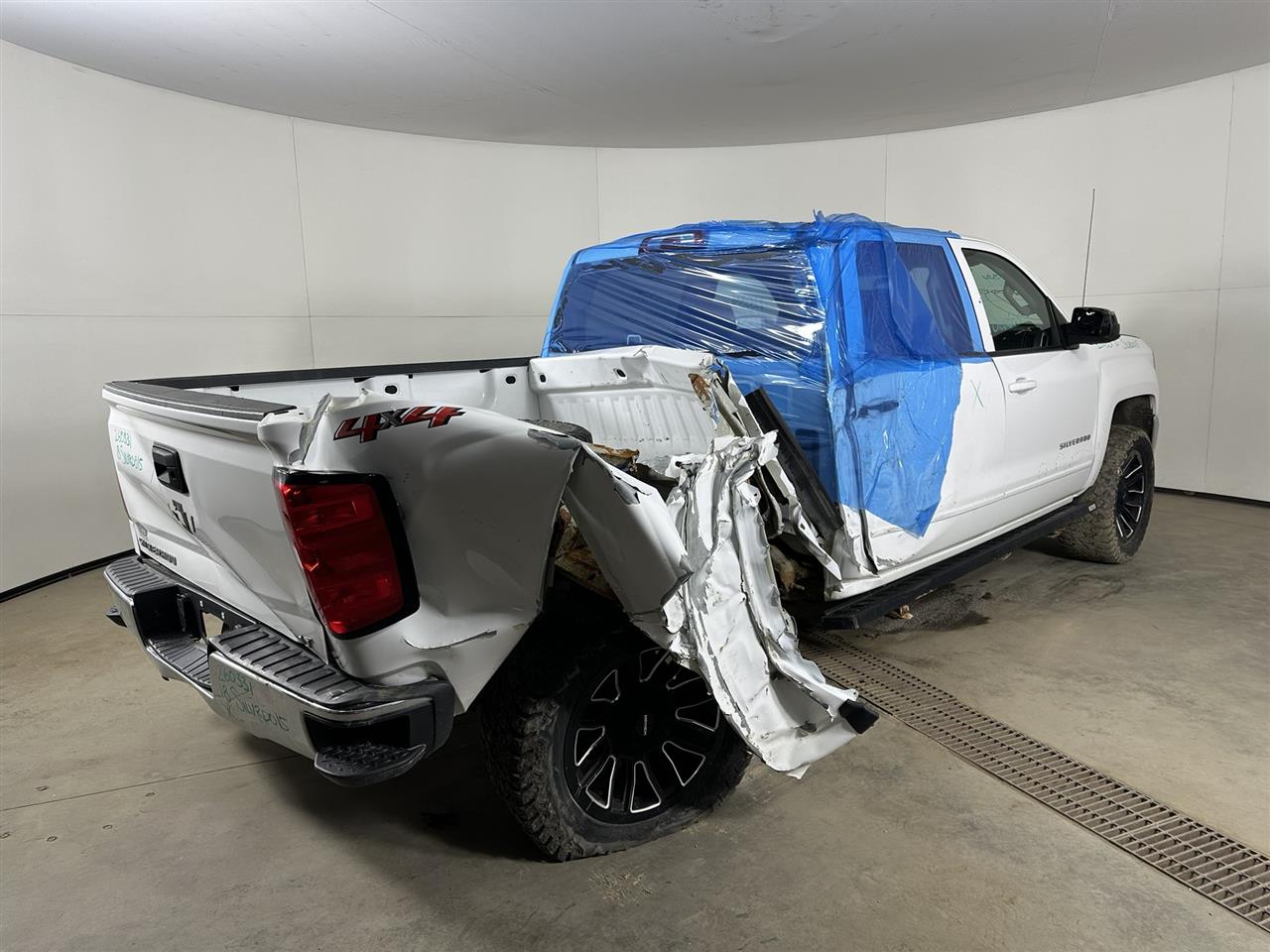 Vehicle/110465_04.jpg