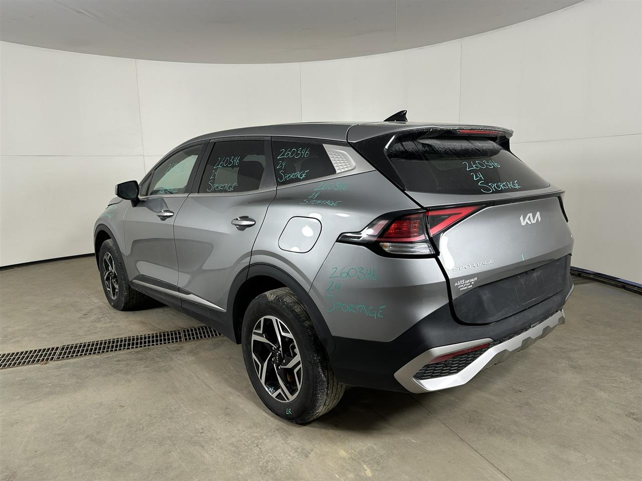 Vehicle/110666_03.jpg
