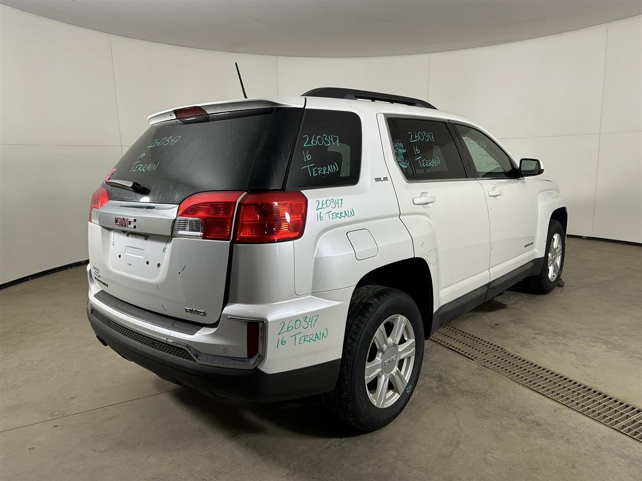 Vehicle/110667_04.jpg