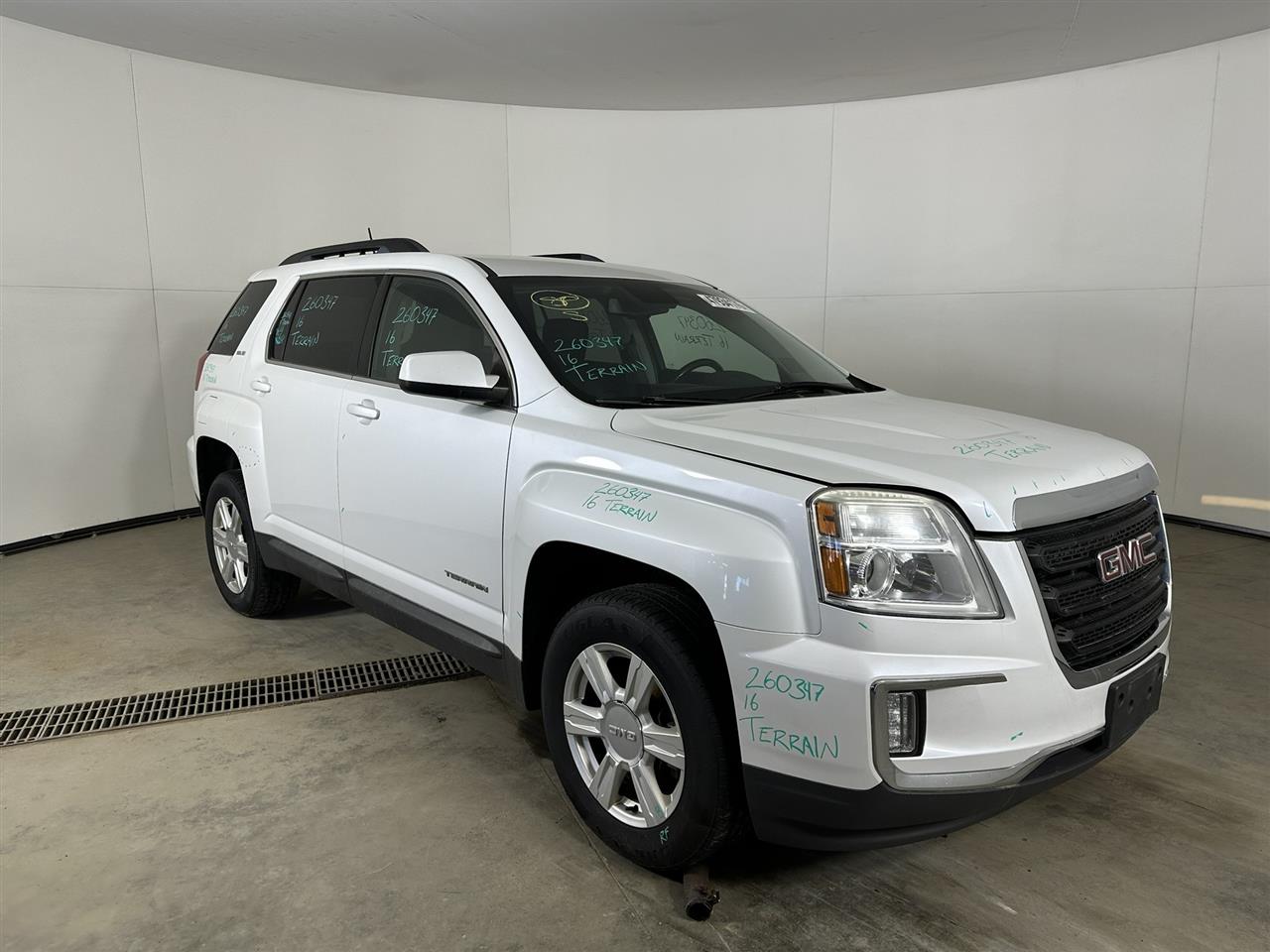 Vehicle/110667_06.jpg