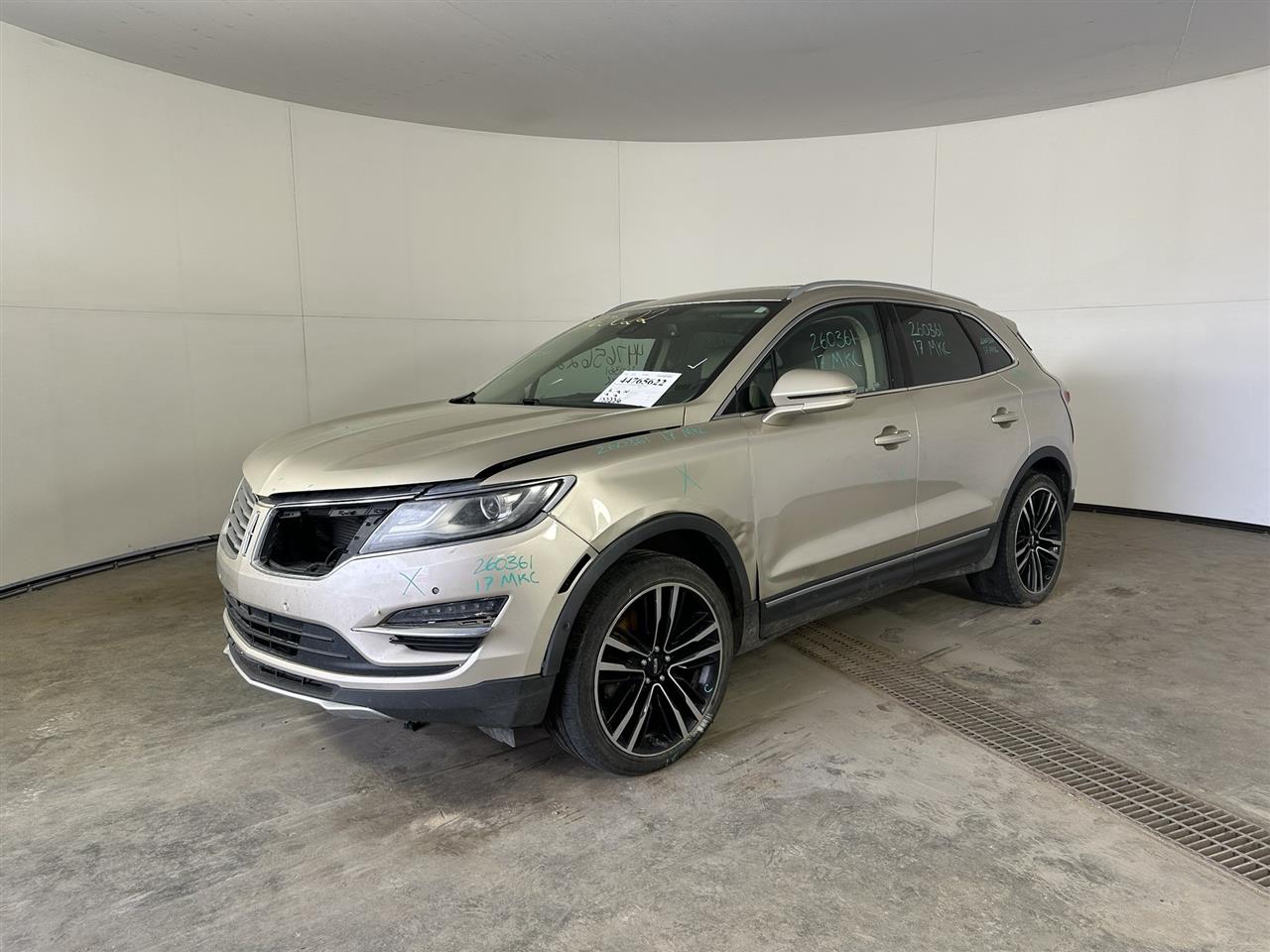 Vehicle/110810_01.jpg
