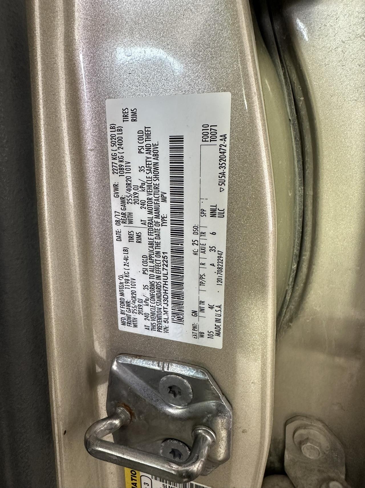 Vehicle/110810_09.jpg