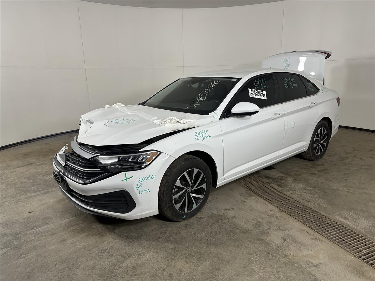 Vehicle/110864_01.jpg