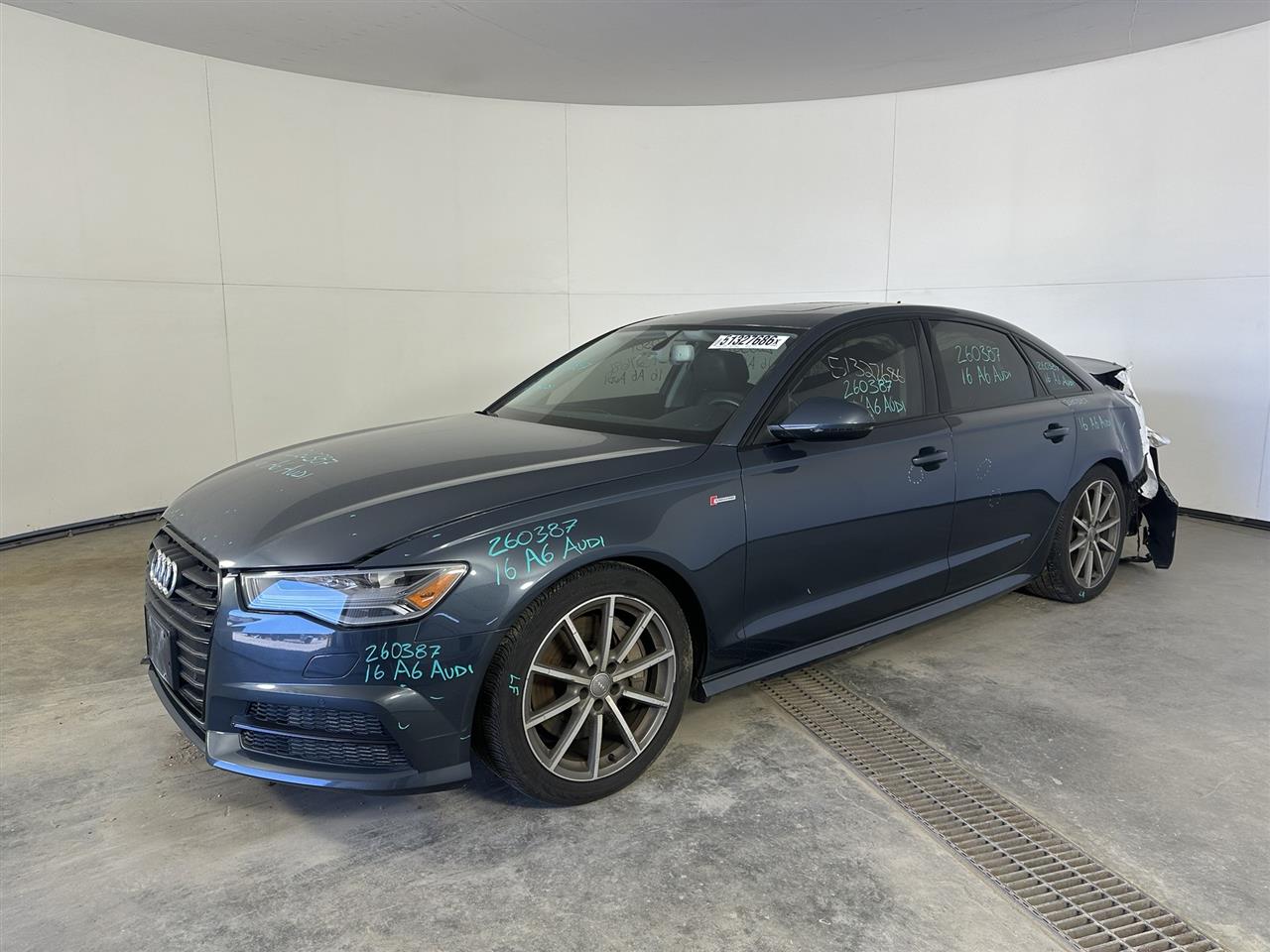 Vehicle/111217_01.jpg