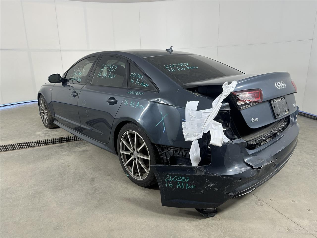 Vehicle/111217_03.jpg