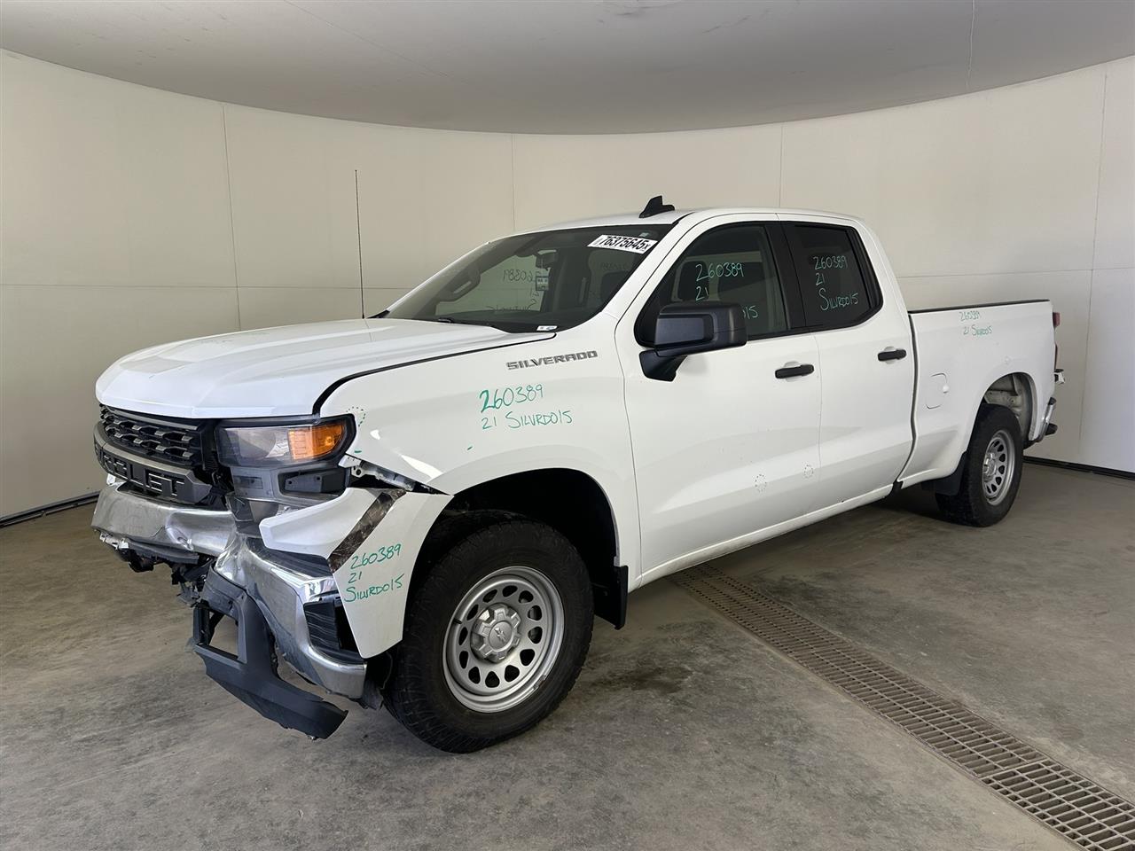 Vehicle/111249_01.jpg