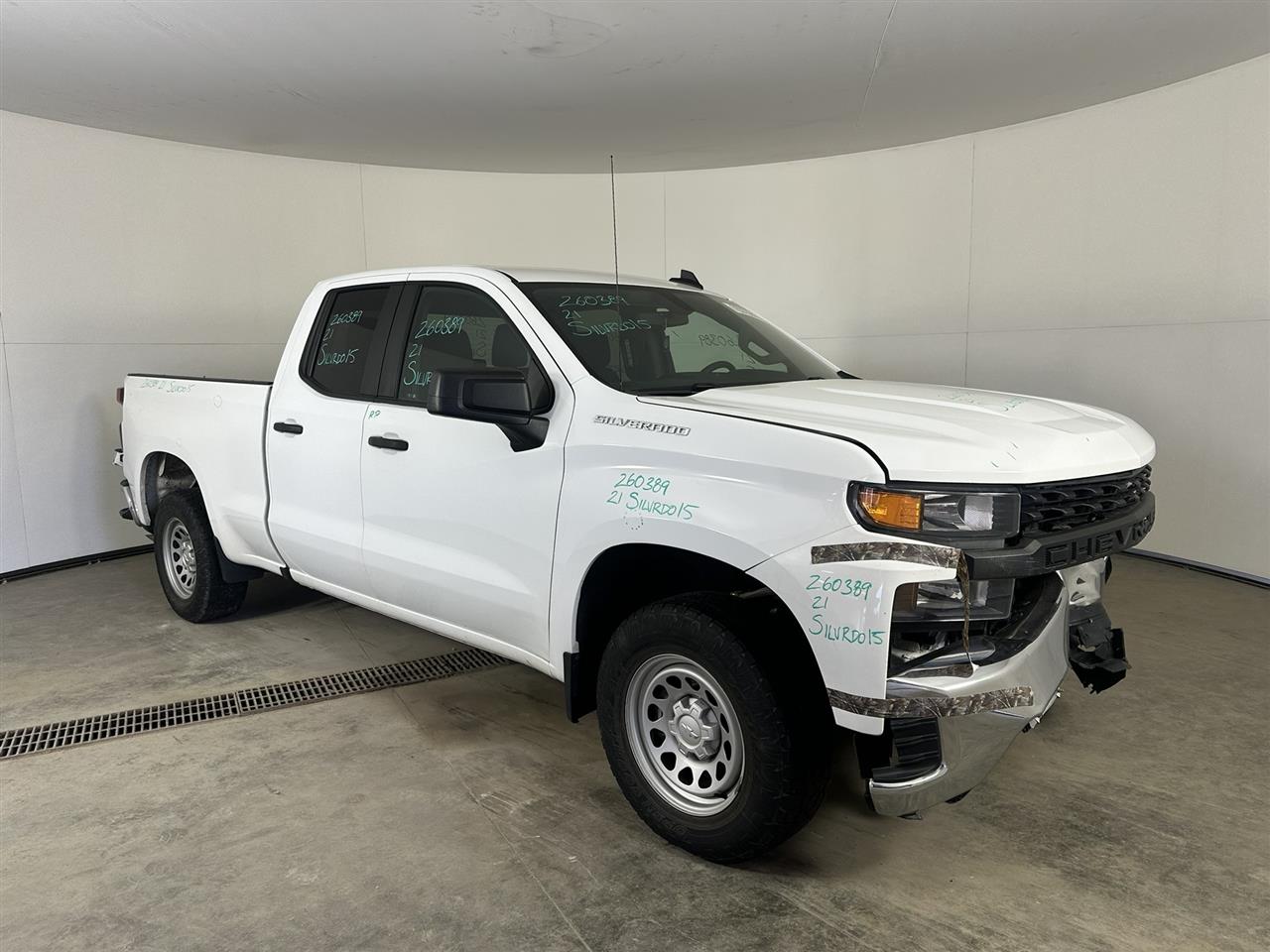 Vehicle/111249_06.jpg